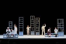 青年劇場「行きたい場所をどうぞ」の舞台より