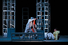 青年劇場「行きたい場所をどうぞ」の舞台より