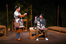 青年劇場「ホモ・ルーデンス-The Players-」の舞台より