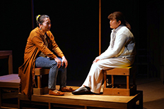 青年劇場「ホモ・ルーデンス-The Players-」の舞台より